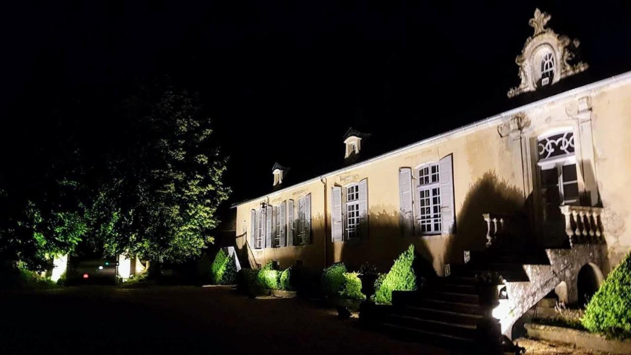 לינה וארוחת בוקר Chateau De Mauvilly מראה חיצוני תמונה