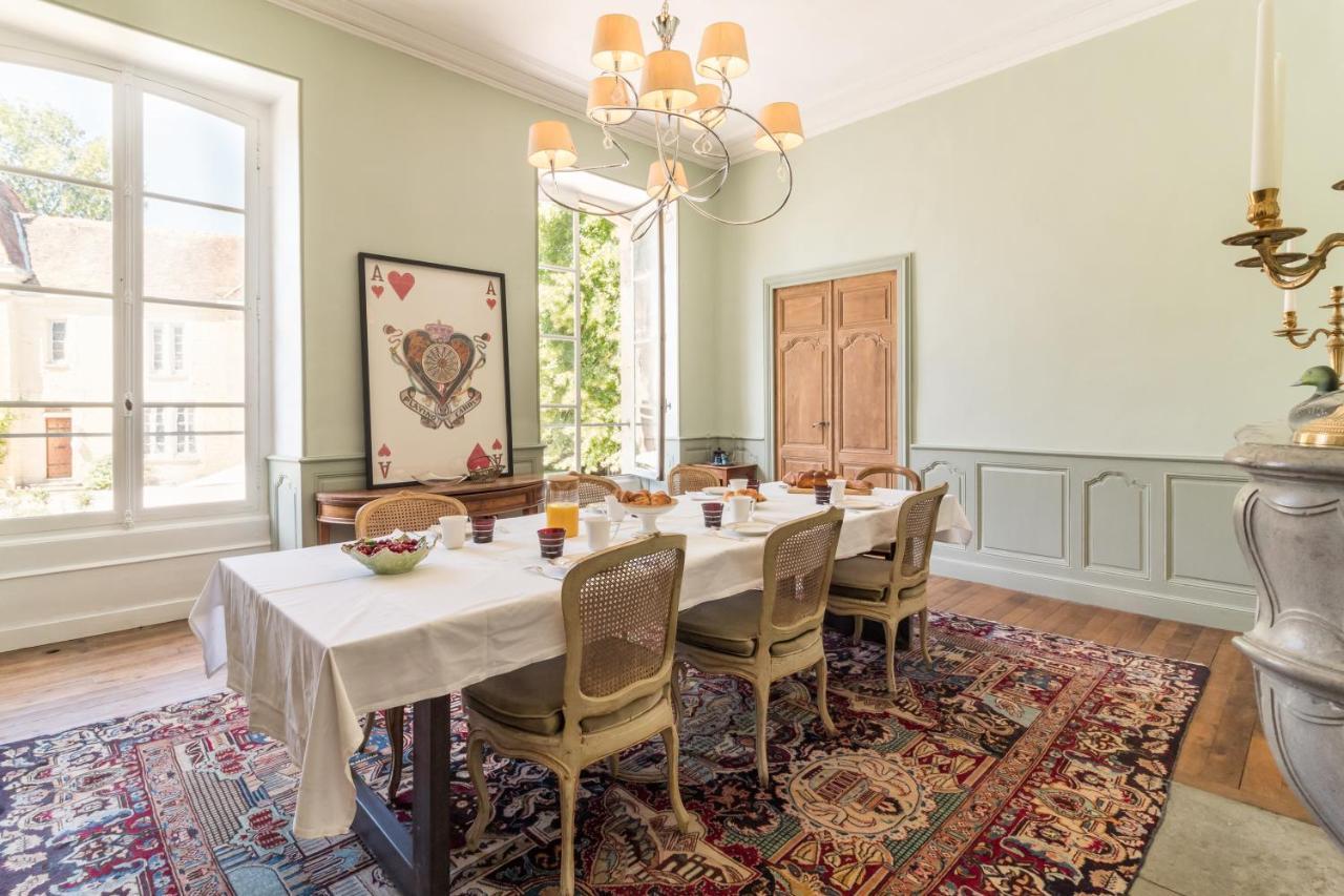 לינה וארוחת בוקר Chateau De Mauvilly מראה חיצוני תמונה